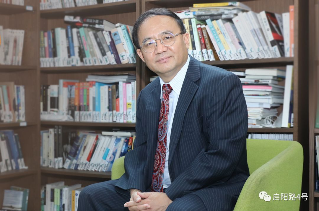 院士:建议扩建战略储备油库,低油价时多囤油 院士:建议扩建战略储备油库,低油价时多囤油