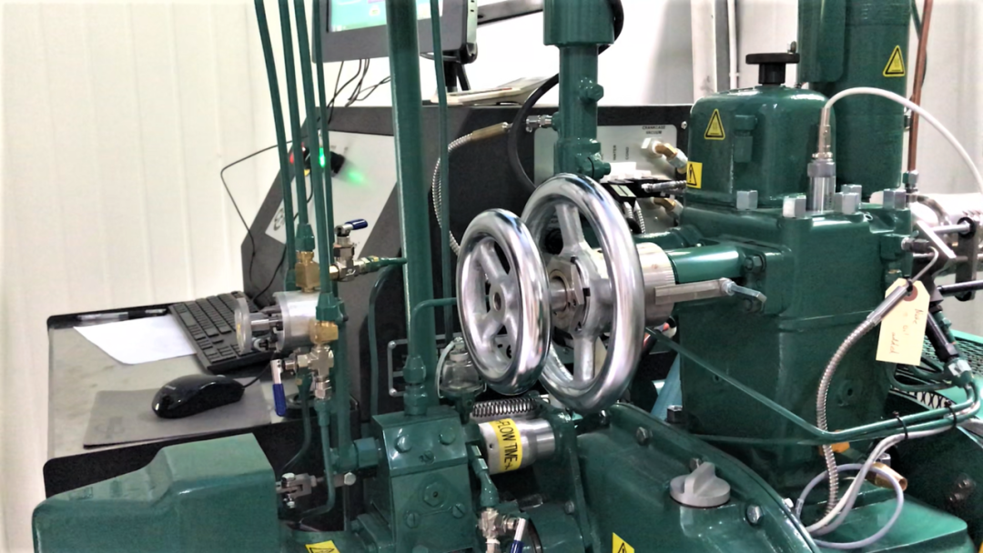 Intertek石油化工及海事业务上海实验室引入全球首台数字化十六烷值试验机  Intertek石油化工及海事业务上海实验室引入全球首台数字化十六烷值试验机