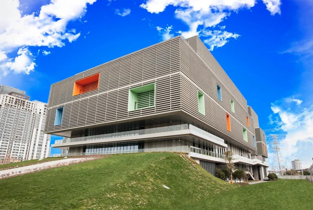 它变得越来越干净,你却从没意识到 它变得越来越干净,你却从没意识到