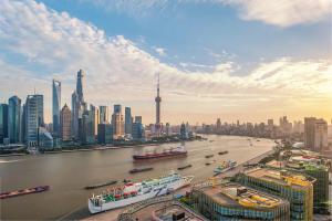 刘鹤易纲郭树清易会满到齐了!陆家嘴论坛释放4大信号→