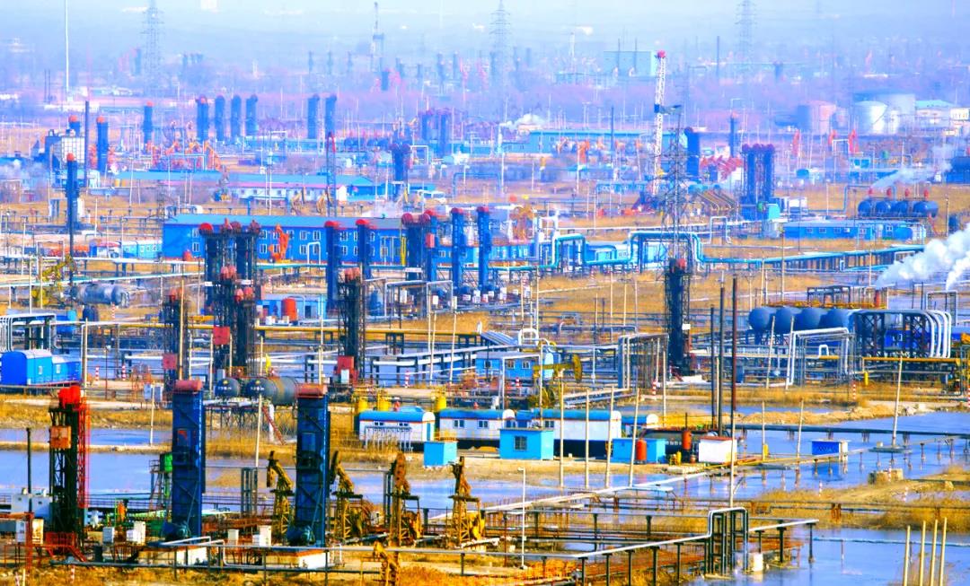 国内首次!辽河将对超稠油油藏大规模实施蒸汽驱开发 国内首次!辽河将对超稠油油藏大规模实施蒸汽驱开发