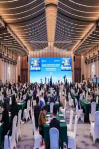 第三届进博会舟山首签两大外资项目 浙石化合作壳牌,签约金额1.1亿美元