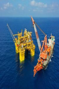 1500米海底,我国首个深水自营大气田两条“营养输送管”就位!