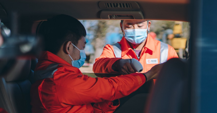 严寒里的暖流 严寒里的暖流