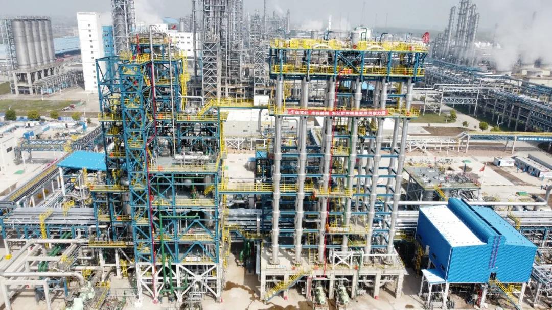 贺!十建公司中韩石化110万吨/年乙烯脱瓶颈改造项目全面中交 贺!十建公司中韩石化110万吨/年乙烯脱瓶颈改造项目全面中交