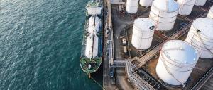 中国油气企业绿色低碳转型:提升低碳业务竞争力