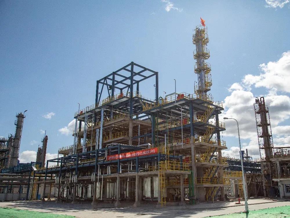 寰球大庆公司设计、监理的大庆石化公司化工二厂a-烯烃装置顺利中交 寰球大庆公司设计、监理的大庆石化公司化工二厂a-烯烃装置顺利中交