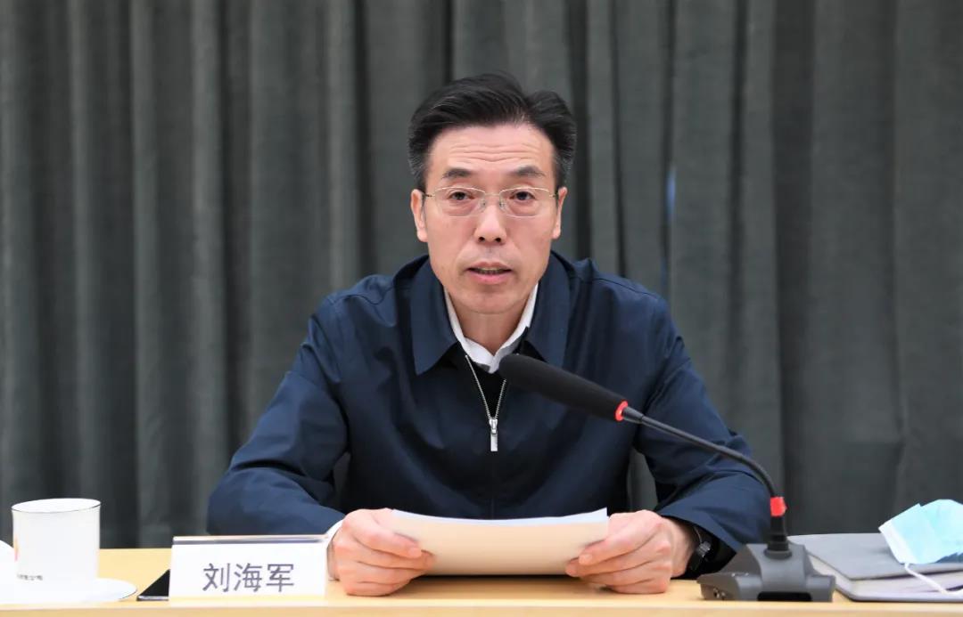 重磅丨中油工程建设公司召开科技与信息化创新、新能源业务推进视频会 重磅丨中油工程建设公司召开科技与信息化创新、新能源业务推进视频会