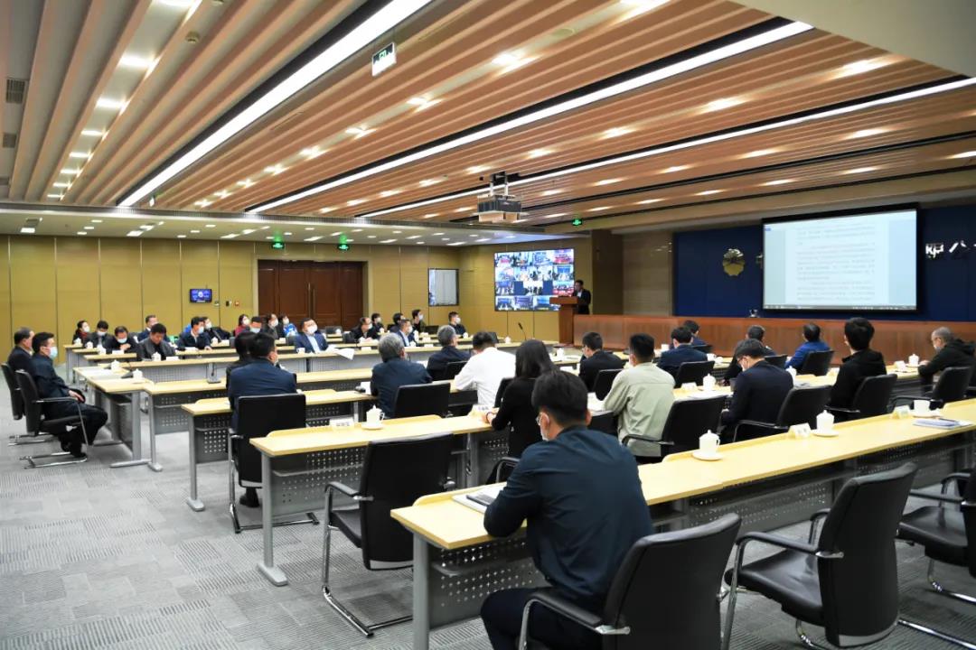 重磅丨中油工程建设公司召开科技与信息化创新、新能源业务推进视频会 重磅丨中油工程建设公司召开科技与信息化创新、新能源业务推进视频会