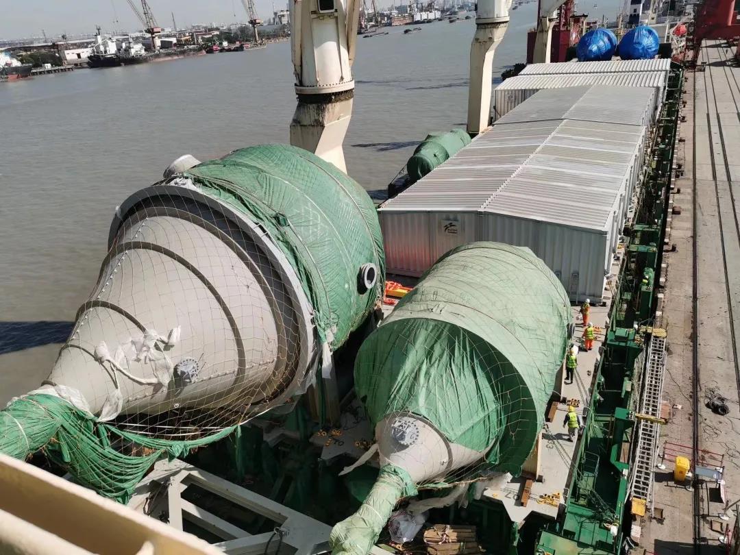 再扬帆,沙特纯碱及氯化钙项目核心重件设备顺利启航 再扬帆,沙特纯碱及氯化钙项目核心重件设备顺利启航