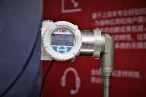 高达2G抗振能力,稳定应对严苛工况,ABB磁致伸缩液位计进入2.0时代