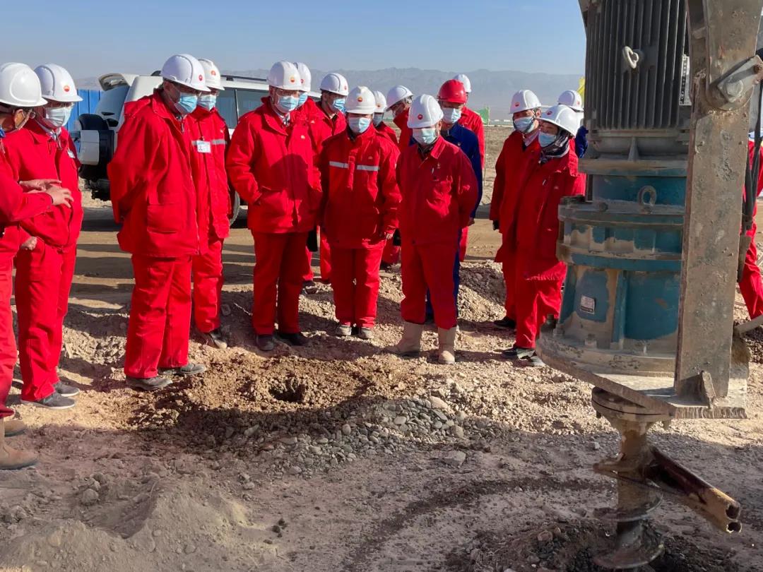 特稿 | 一座新兴的新能源地上“油田”即将诞生 特稿 | 一座新兴的新能源地上“油田”即将诞生