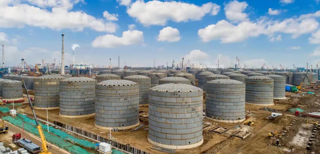 硬核!公司最大罐区项目建成中交 硬核!公司最大罐区项目建成中交