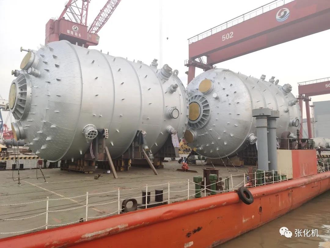 张化机成功完成恒力石化(惠州)PTA-1项目核心设备-氧化反应器的制作 张化机成功完成恒力石化(惠州)PTA-1项目核心设备-氧化反应器的制作