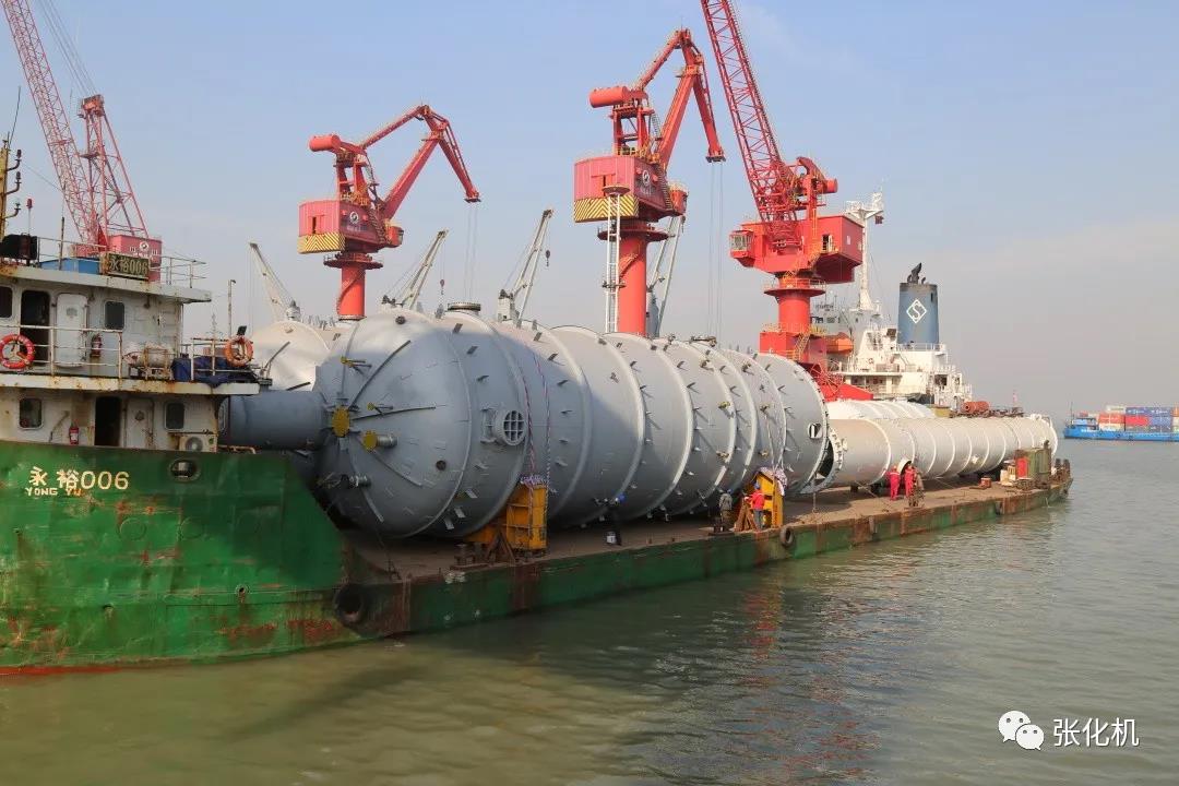 张化机成功完成恒力石化(惠州)PTA-1项目核心设备-氧化反应器的制作 张化机成功完成恒力石化(惠州)PTA-1项目核心设备-氧化反应器的制作