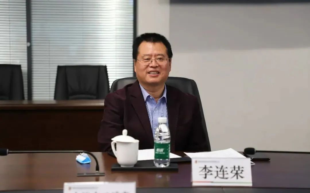 国家能源局科技装备司司长刘德顺调研国氢科技 国家能源局科技装备司司长刘德顺调研国氢科技