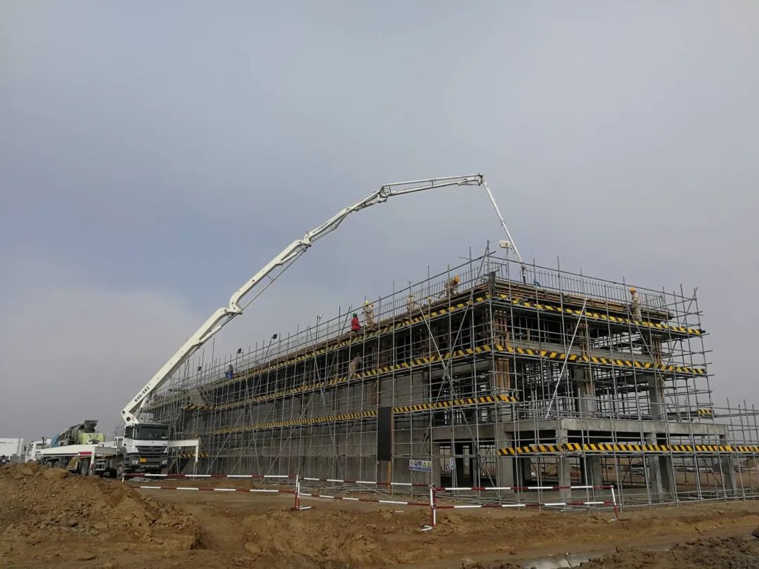 伊拉克格拉芙油田345原油处理列项目首油成功 伊拉克格拉芙油田345原油处理列项目首油成功