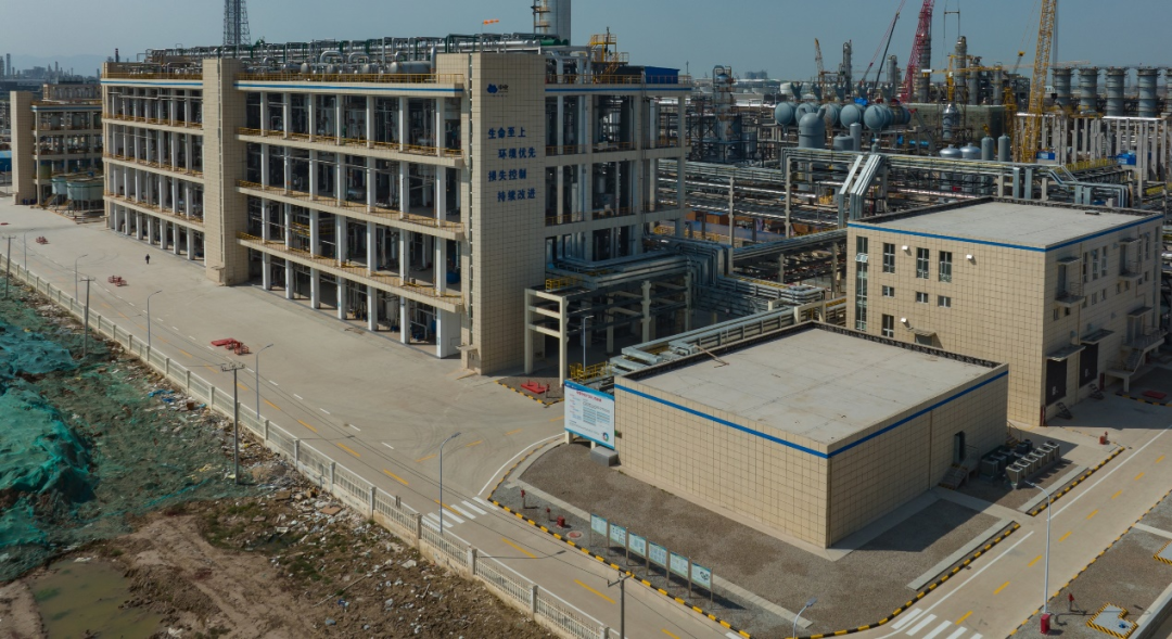 代替进口!哈电阀门生产的钛合金安全阀在18万吨/年环氧树脂核心装置上成功应用 代替进口!哈电阀门生产的钛合金安全阀在18万吨/年环氧树脂核心装置上成功应用