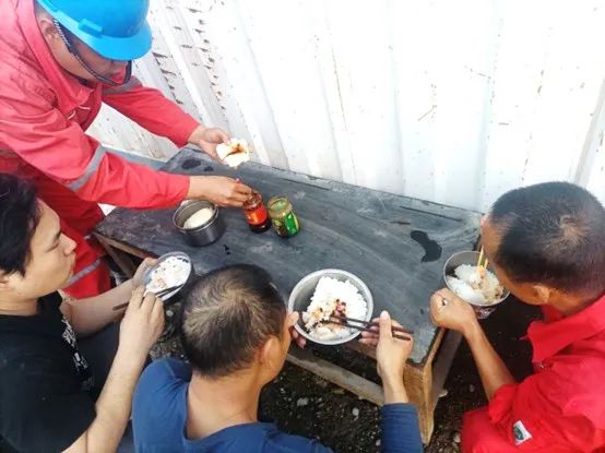 科瑞石油技术-瑞恒兴域塔河项目部百日冲刺工作纪实 科瑞石油技术-瑞恒兴域塔河项目部百日冲刺工作纪实