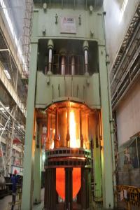 ?兰石重装封头压制刷新纪录