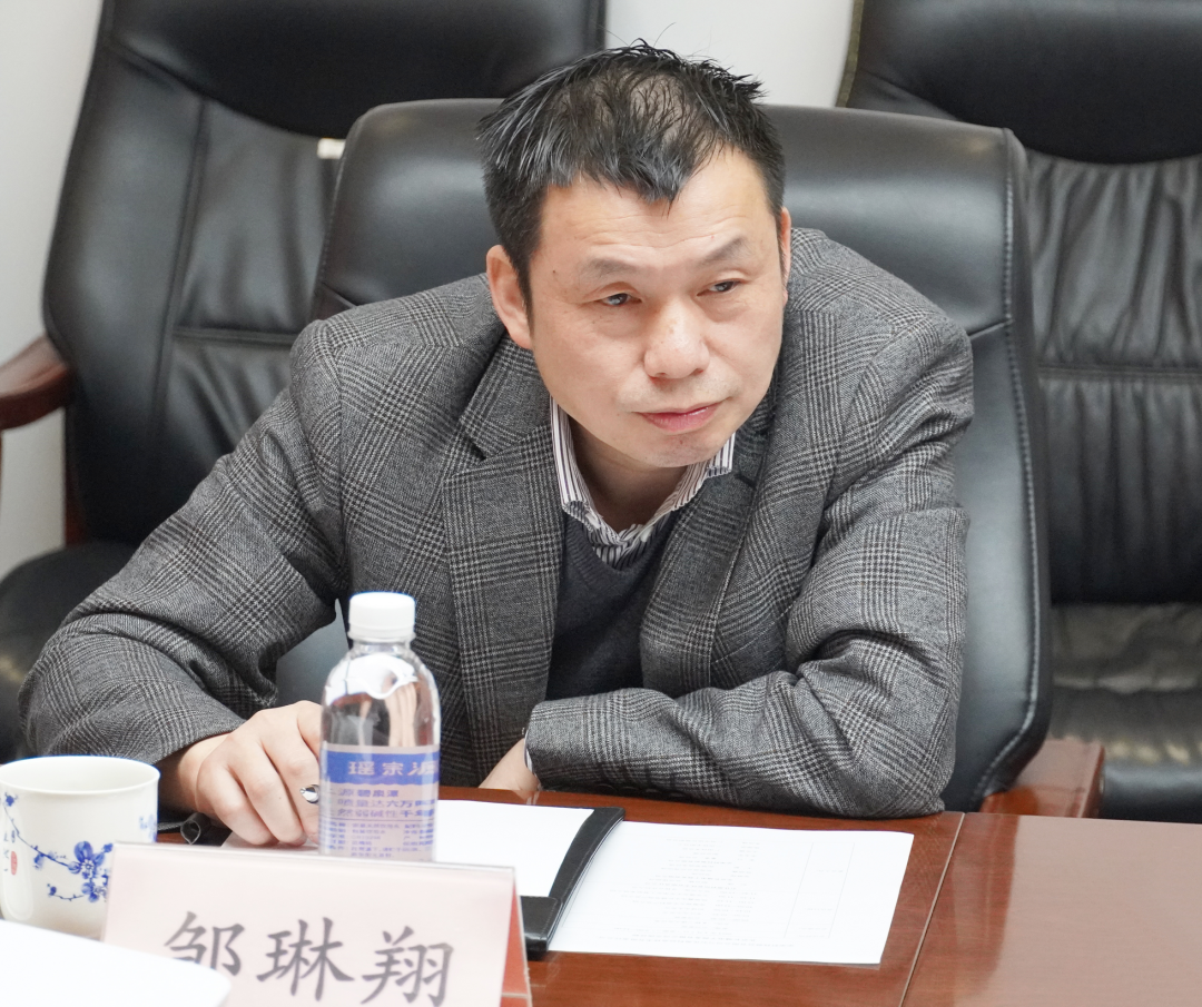 石化盈科到访华荣探讨共拓市场新空间 石化盈科到访华荣探讨共拓市场新空间