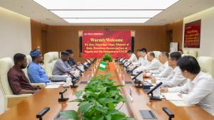 йѧ³ĪǹʯԴȻ񲿳л̸