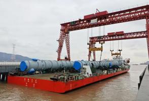 兰石重装承制浙江石化国内最大重整反应器扬帆起航!